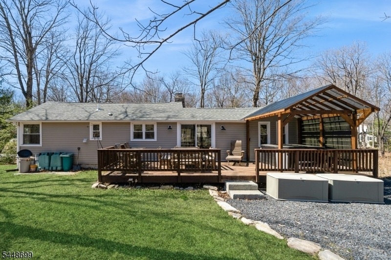 100 Poplar Ln - Photo 18
