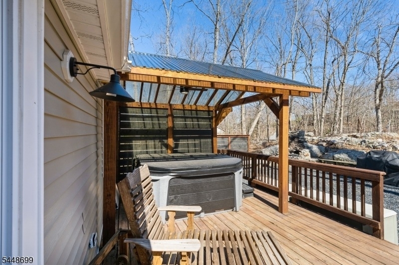 100 Poplar Ln - Photo 17