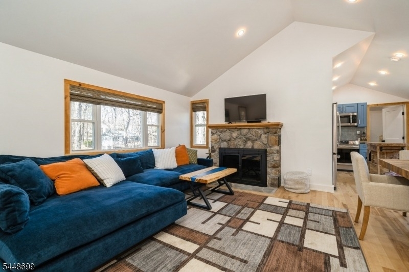 100 Poplar Ln - Photo 43