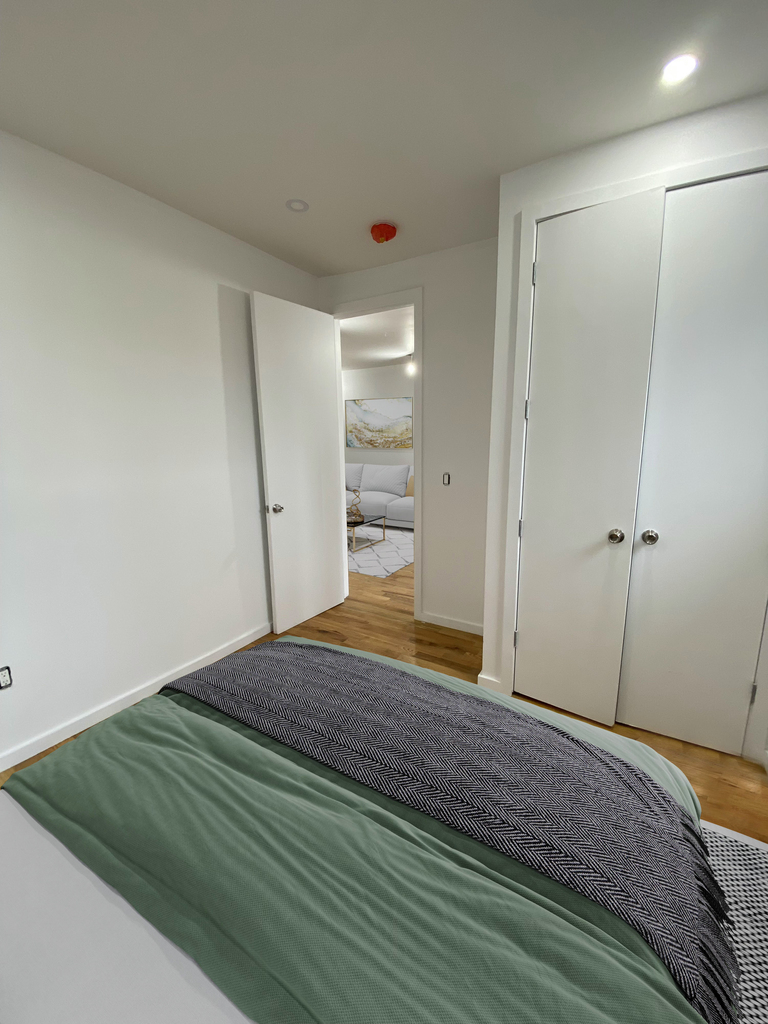 1721 East 8th Street - Photo 1