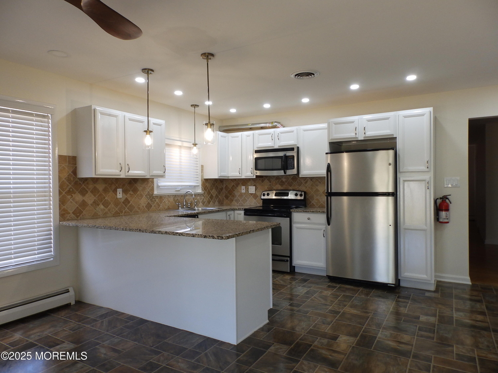 108 Barbuda Street - Photo 0
