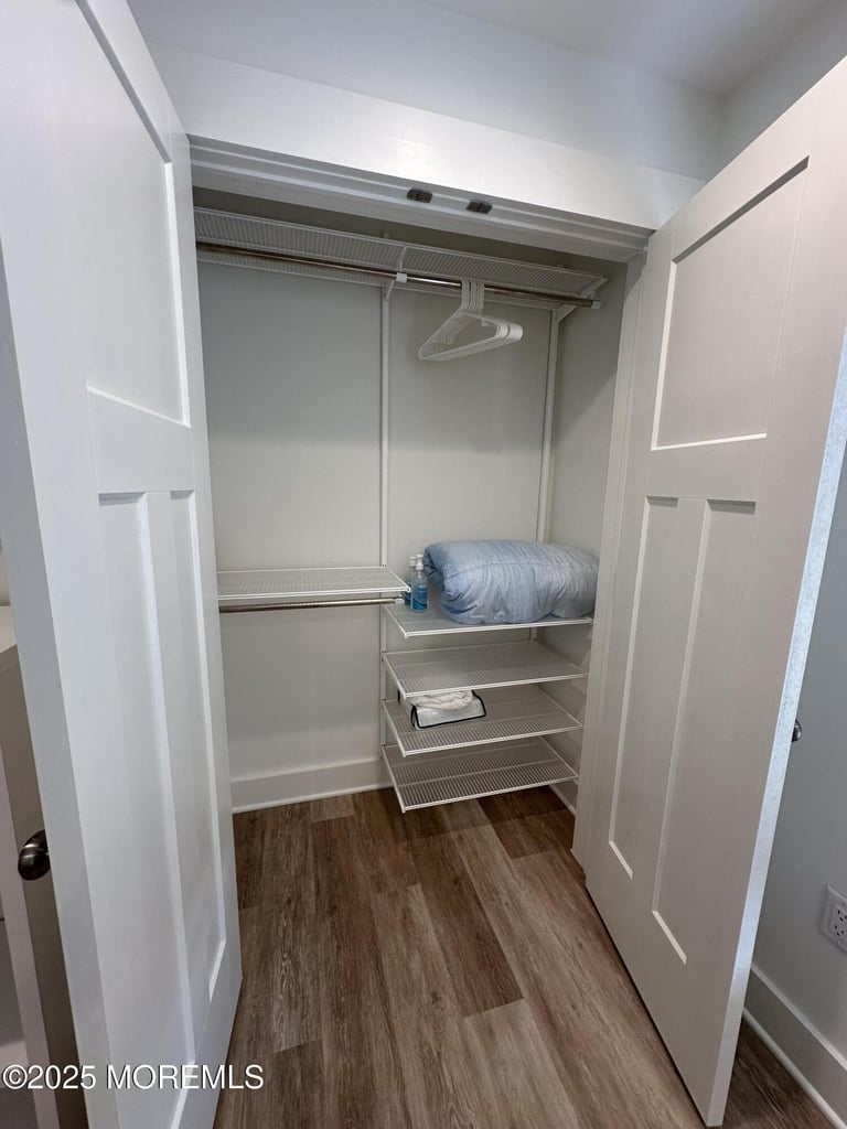 53 Sheridan Avenue - Photo 15