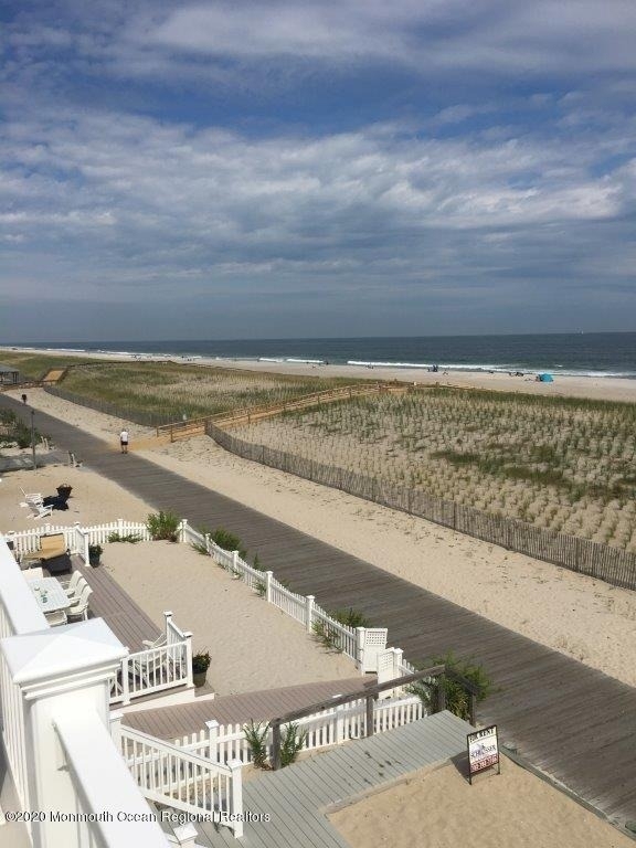 1904 Oceanfront - Photo 22