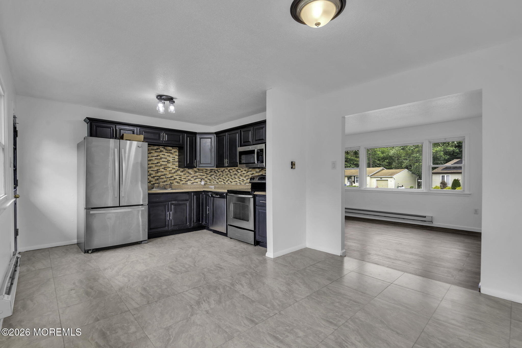 102 Buckhorn Lake Court - Photo 2