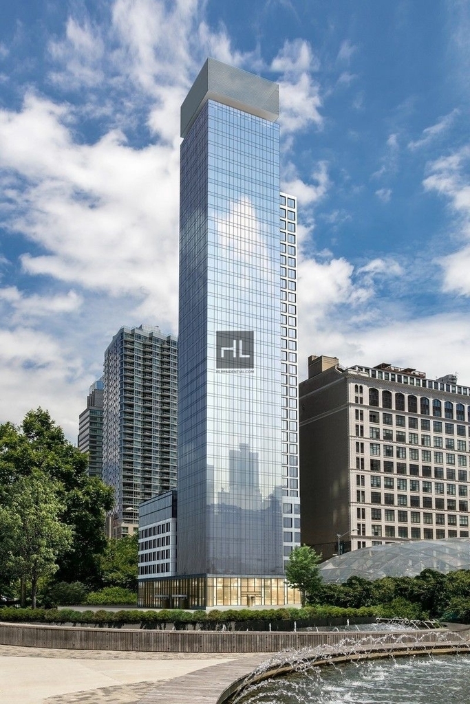 West 36th Street - Photo 5