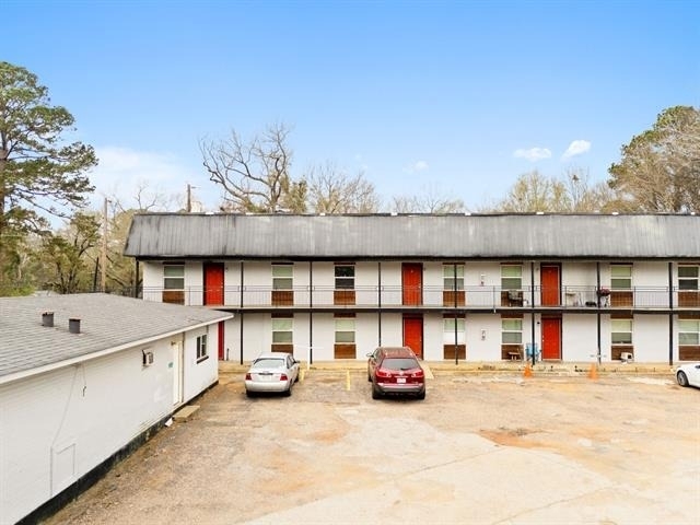429 Johnson Street - Photo 0