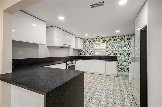6226 Bandera Avenue - Photo 12
