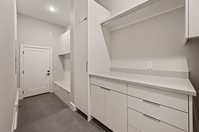 2850 Lakeside Parkway - Photo 13