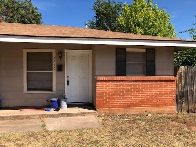 2810 Russell Avenue - Photo 0