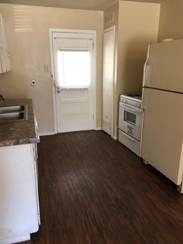 2810 Russell Avenue - Photo 2