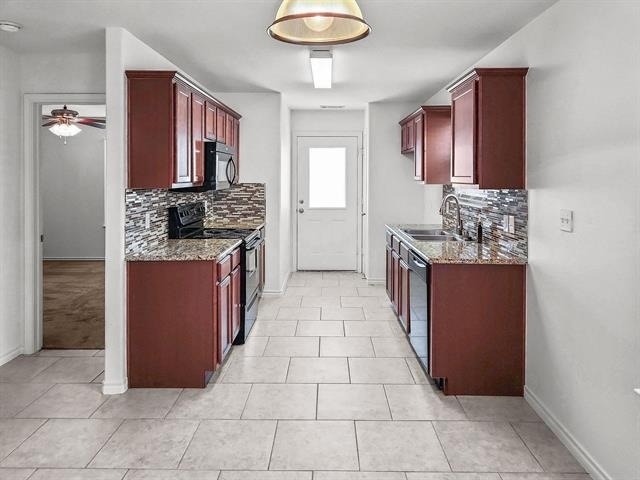 821 E College Avenue - Photo 3