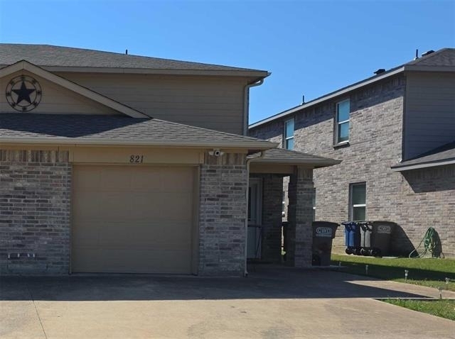 821 E College Avenue - Photo 0