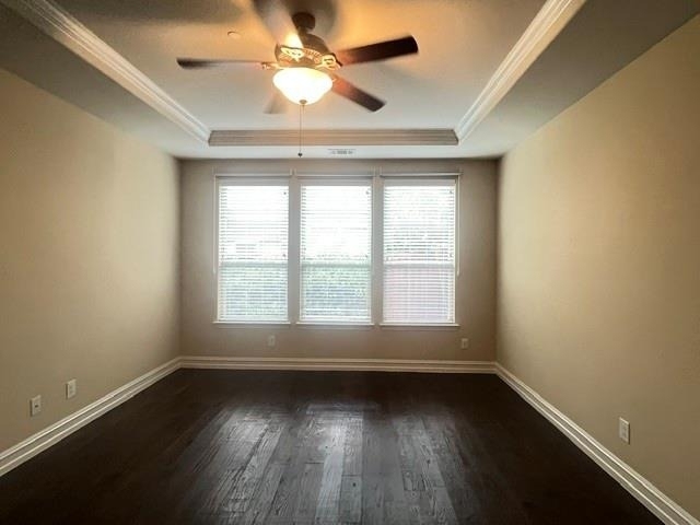 4709 Bayview Drive - Photo 3