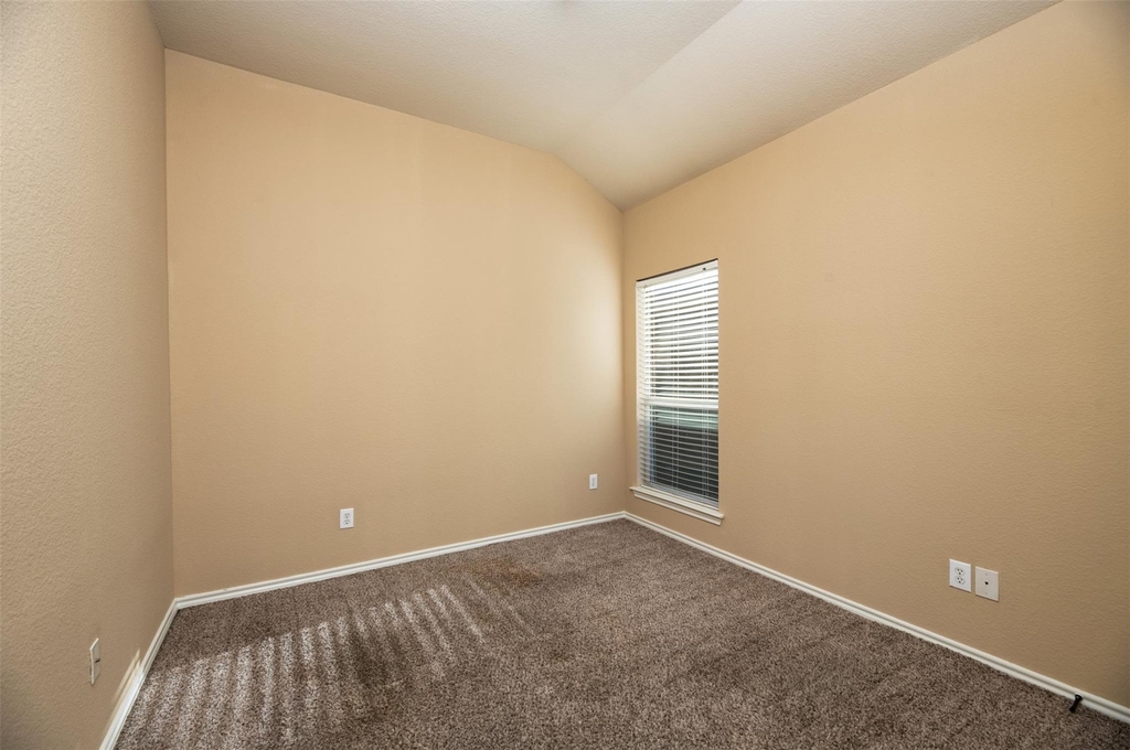 1405 Piedmont Drive - Photo 13