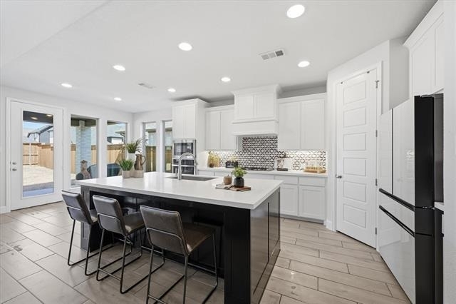 2600 Precocious Court - Photo 9