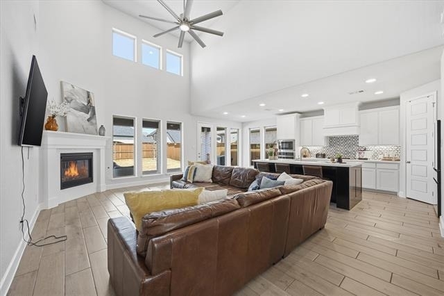 2600 Precocious Court - Photo 1
