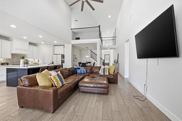 2600 Precocious Court - Photo 4