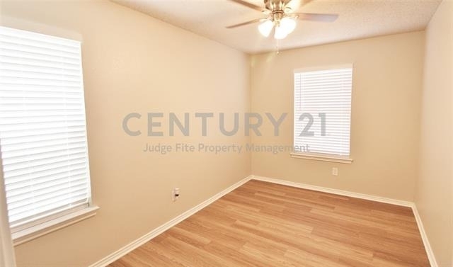 729 Rawlins Drive - Photo 6