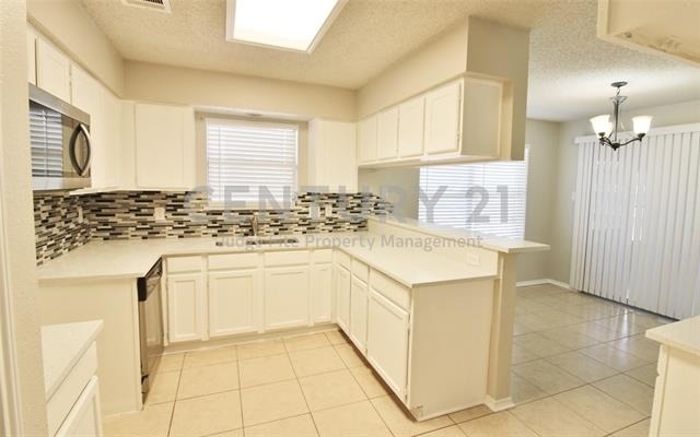 729 Rawlins Drive - Photo 5