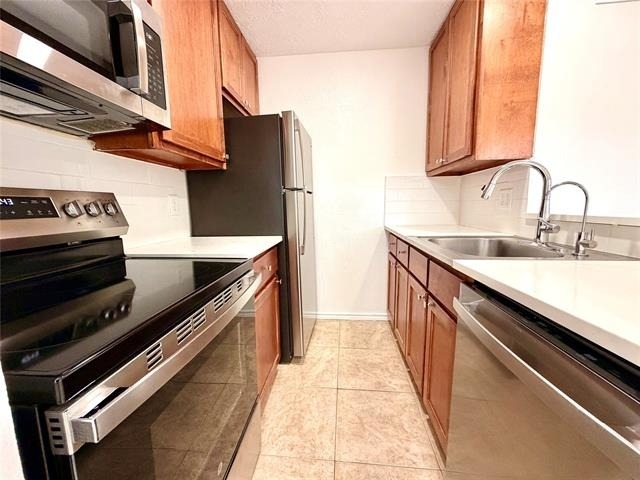 5727 Richmond Avenue - Photo 1