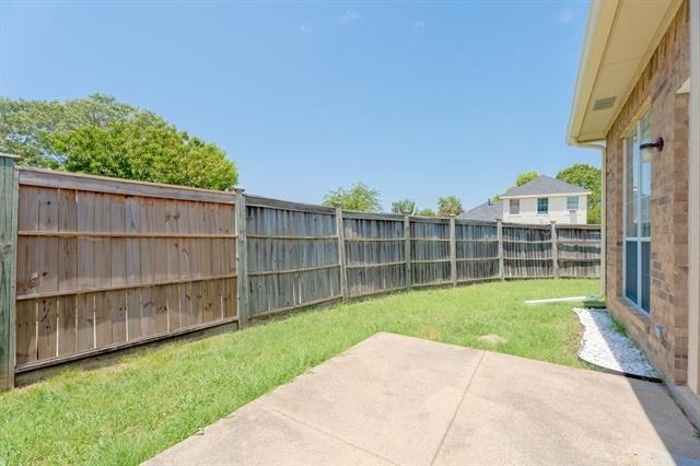 2201 Woodglen Drive - Photo 26