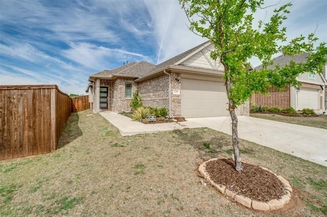 229 Town Park Avenue - Photo 1