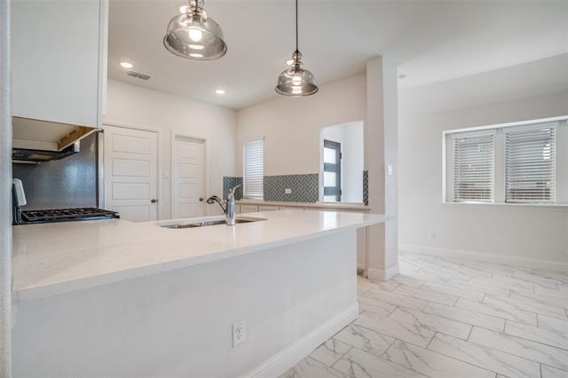 229 Town Park Avenue - Photo 8