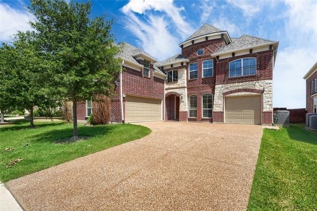 625 Yarrow Street - Photo 0