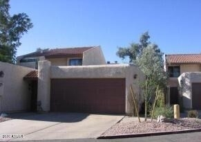 1536 S River Drive E - Photo 0