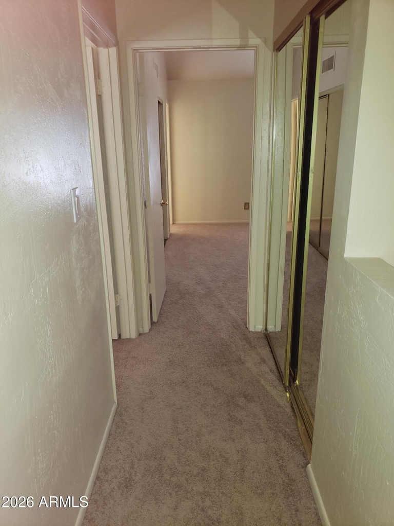 1536 S River Drive E - Photo 18