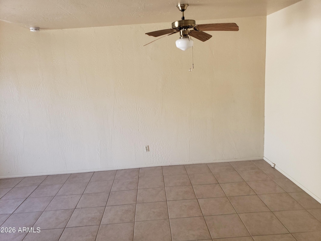 1536 S River Drive E - Photo 7