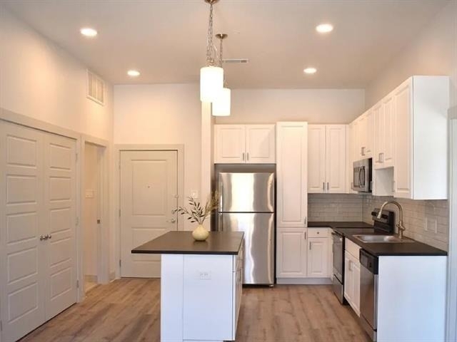 1514 E 15th Street - Photo 4