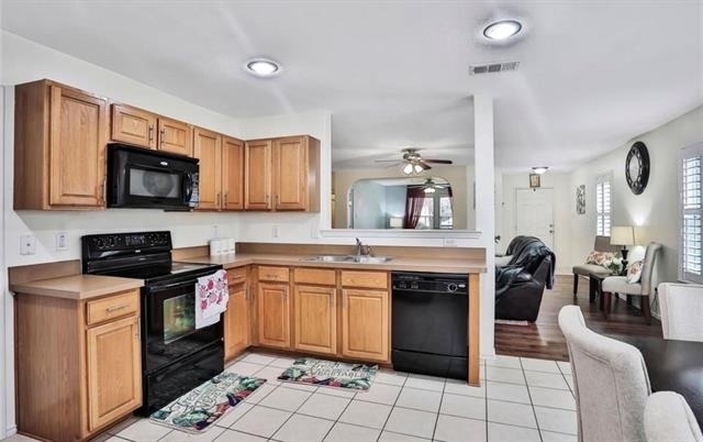 10040 Daly Drive - Photo 4