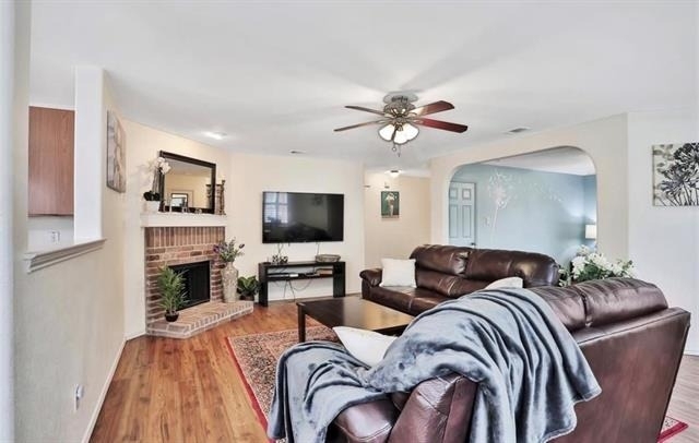 10040 Daly Drive - Photo 2