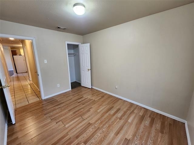 939 Baker Street - Photo 12