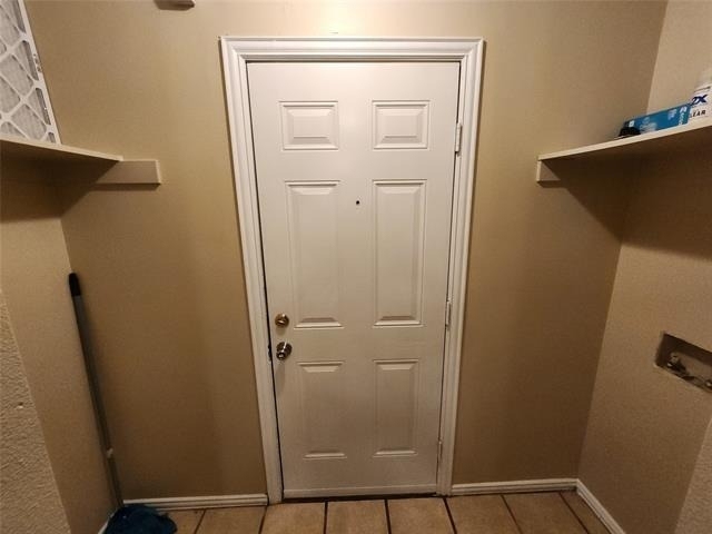 939 Baker Street - Photo 7