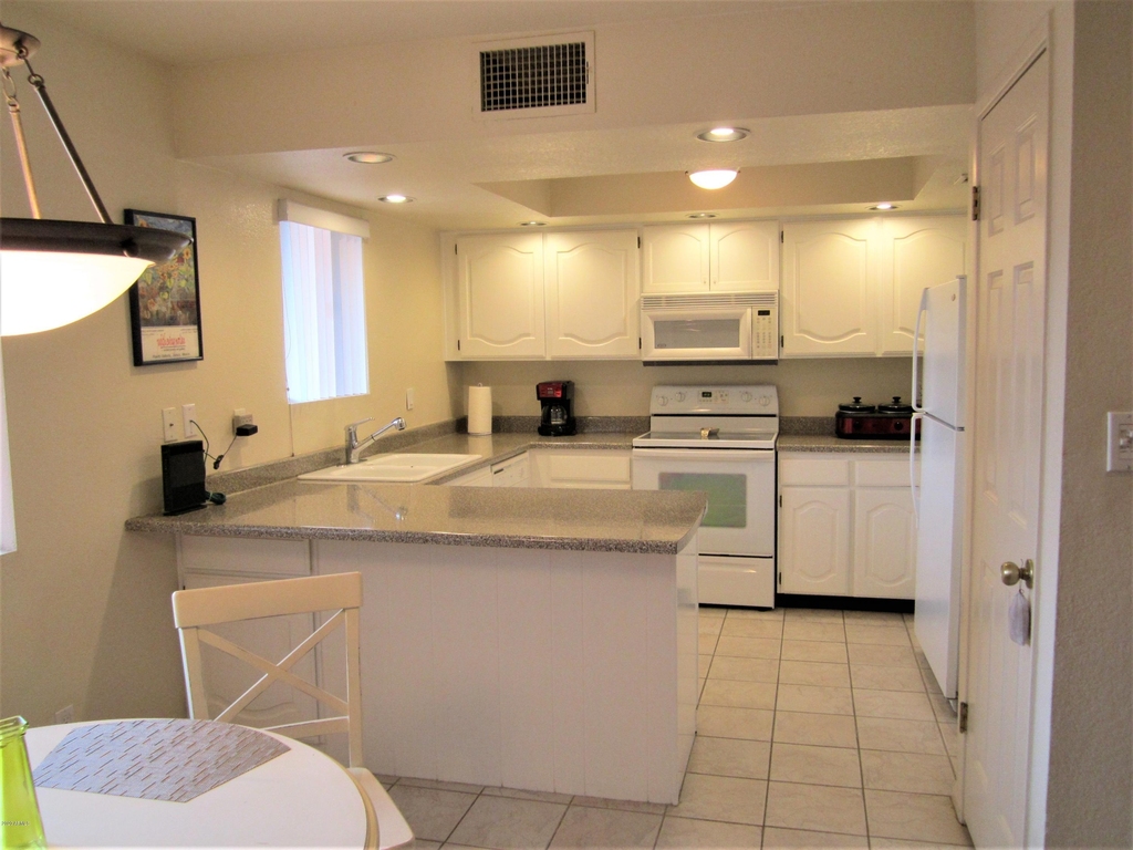12222 N Paradise Village Parkway S - Photo 5