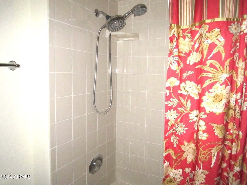 12222 N Paradise Village Parkway S - Photo 12