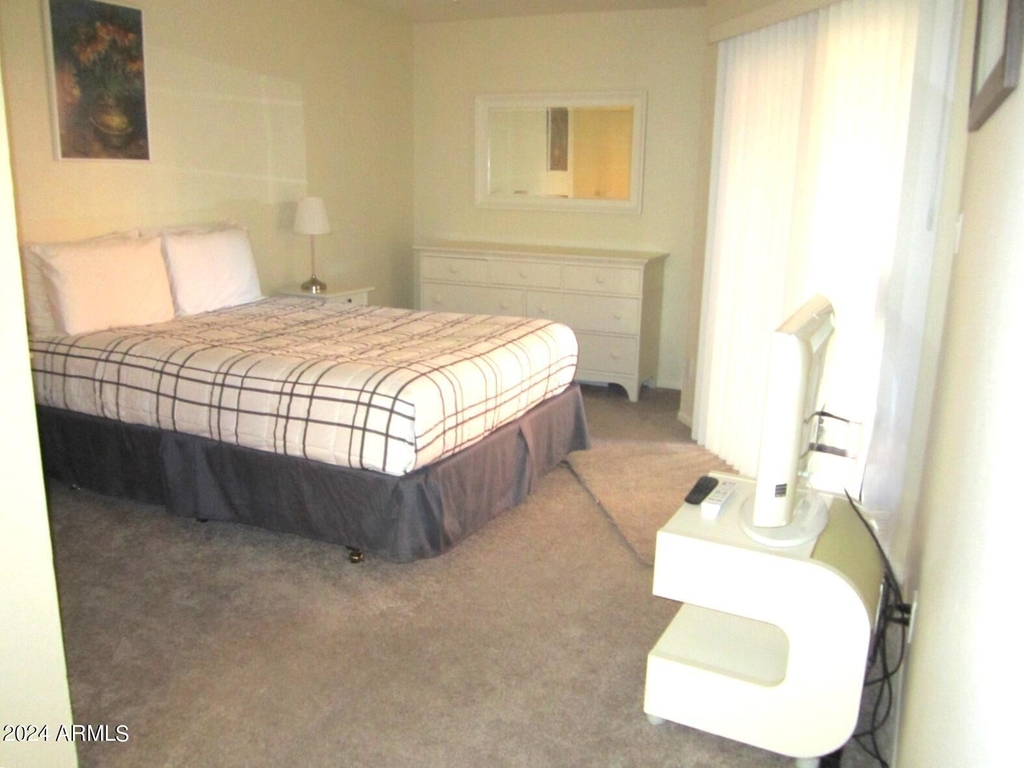 12222 N Paradise Village Parkway S - Photo 9