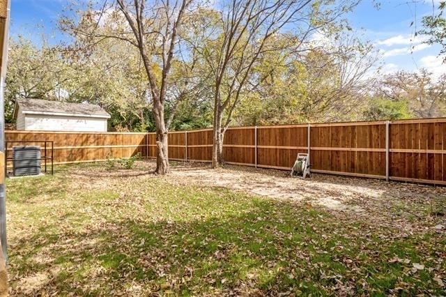 2626 Burger Avenue - Photo 13