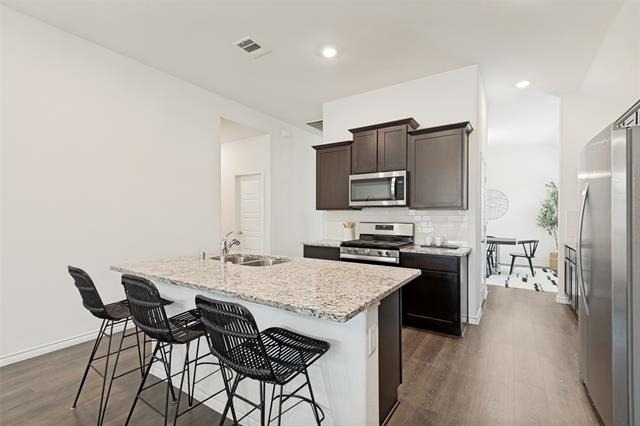 424 Baltimore Avenue - Photo 9