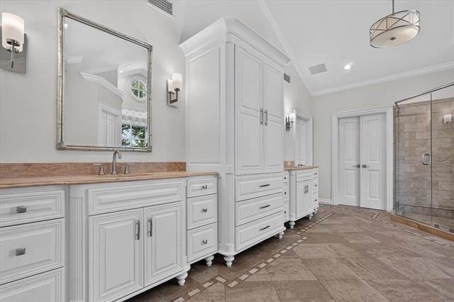 5804 Norway Road - Photo 11