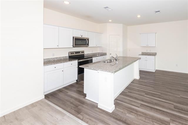 1812 Washington Street - Photo 7
