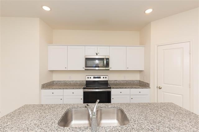 1812 Washington Street - Photo 12