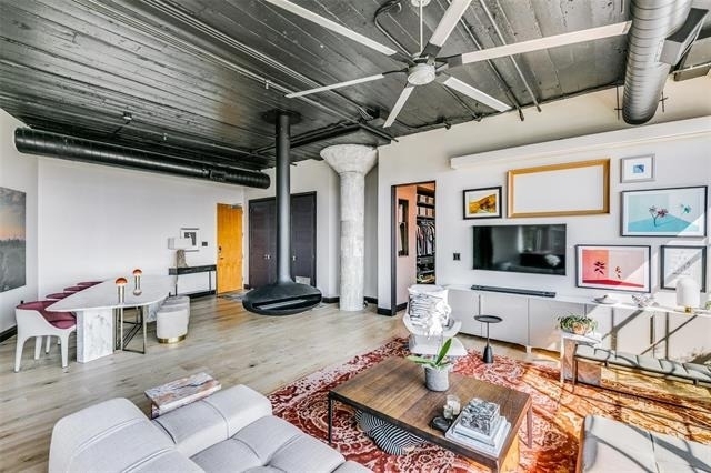 2220 Canton Street - Photo 5