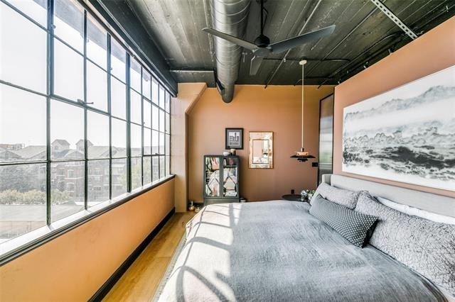 2220 Canton Street - Photo 10