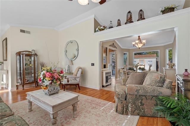 1003 Ashby Drive - Photo 2