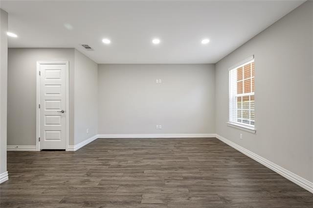907 W Collins Street - Photo 5