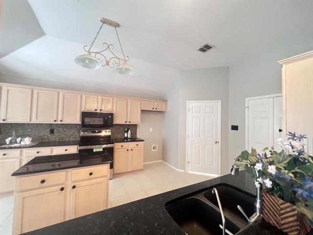 10718 Brandenberg Drive - Photo 9