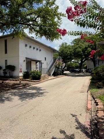 12888 Montfort Drive - Photo 10
